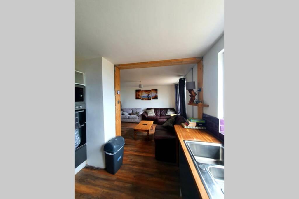 Jurassic View 3 Bed House With Hot Tub Villa Castletown  Exterior foto
