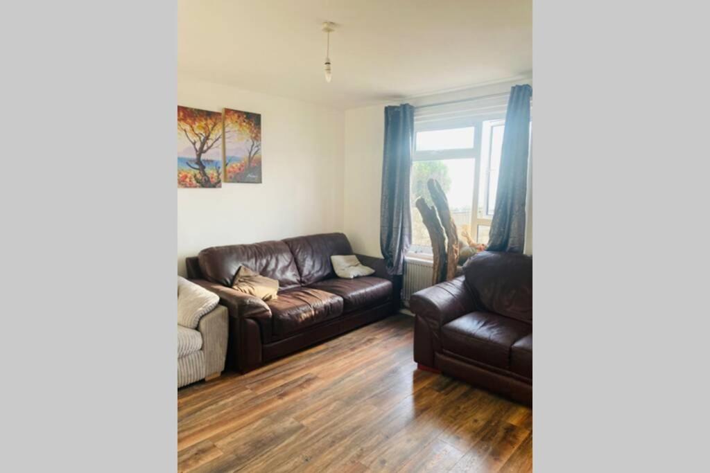 Jurassic View 3 Bed House With Hot Tub Villa Castletown  Exterior foto